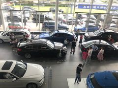 -北京宝诚宝马4S店