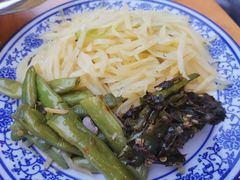 -杨三娘跷脚牛肉(羊子山西路店)