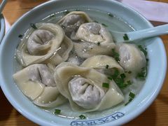 特色荠菜肉馄饨-潘国仙耳光馄饨(黄家阙路店)