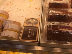 面包甜点陈列柜-珍糕兴(三林店)