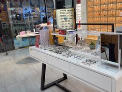 -一代眼镜·蔡司配镜(浦东大拇指广场店)
