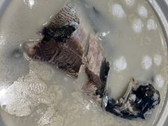 -香山湖渔家大院