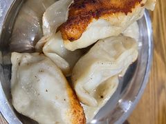 -黄阿姨锅贴大王(万航渡路店)