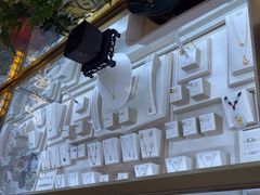 -鑫羽黄金首饰奢侈品回收鉴定
