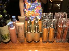 -浅深(世茂滨江精品店)