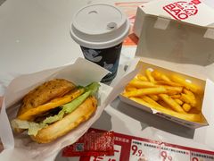 -必胜客(华南摩尔店)