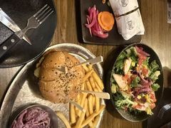 芝汁汉堡-Q MEX 库迈墨西哥餐吧(双井店)
