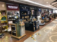 -日上免税店(三径路t3店)