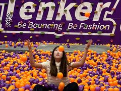-Tenker Club弹刻极限主题公园 · 蹦床 · 团建 · 生日派对(大关店)