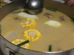 -肥仔文澳门猪骨煲(南京西路店)
