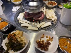 -韩聚屋韩国烤肉餐厅(新北万达店)