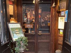 门面-古董花园(思南路42弄小区店)