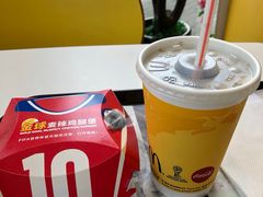 -麦当劳(桐乡润丰步行街店)