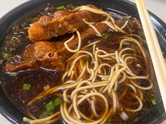 -小龙大肉面馆