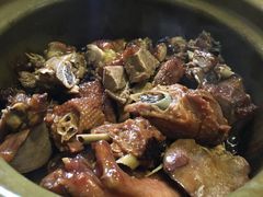 招牌焖鸭-和记菜馆