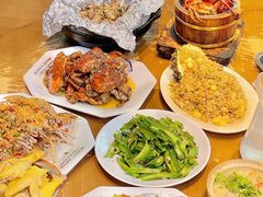 -岛中岛·海鲜大排档·万宁老字号(东澳店)