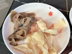 -魁牛·潮汕牛肉自助火锅(沈辽路万达店)