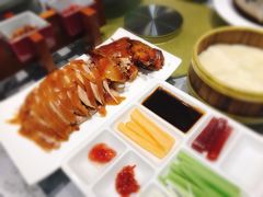 酥不腻烤鸭-佳兰雅序融合菜(高新店)