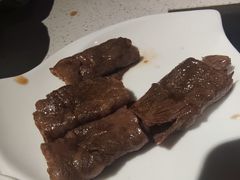 月见薄切板腱-Uncle Shawn大叔烧肉餐酒馆