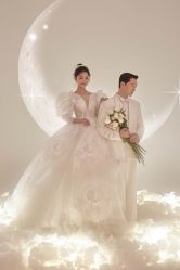 -挪娅婚纱摄影皇家会所