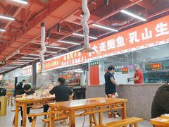 -养牛邓·潮汕牛肉海鲜自助火锅(广州店)