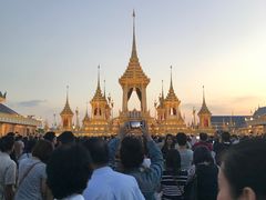 -皇家田广场(อนุสาวรีย์ทหารอาสา)