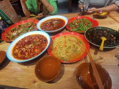 -先启半步颠小酒馆(常熟万达广场店)