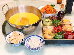 花胶鸡锅底-上房火鍋(新天地店)