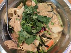 -姐夫家·沈阳黏糊麻辣拌·拌鸡架·冷面(南头古城店)