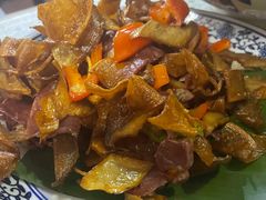 -蜗牛小馆醉乡民谣云南菜(惠新西里店)