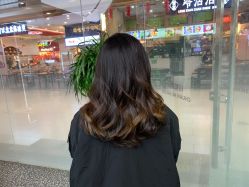 -川和潮人