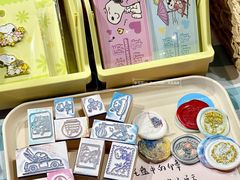 -猫的天空之城概念书店(苏州诚品店)