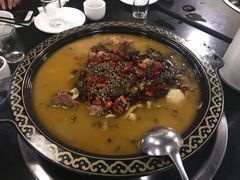 -符缸酸菜鸡(华阳店)