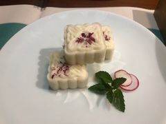 -荷风细雨·中国茶宴(碧云店)