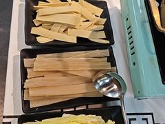 -云晓光头烧烤吧(德平路店)