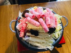 泡菜肥牛部队锅-幸屿 创意料理(永嘉天地店)
