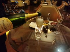 -LONG BAR 廊吧(外滩华尔道夫酒店)