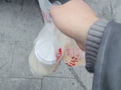 -陈记甜品窝(中山北路店)