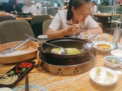 -春润大地海南椰子鸡(沙井京基百纳广场店)