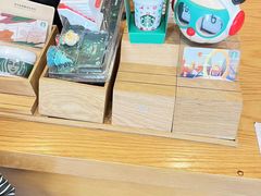 -星巴克(南京鼓楼吾悦广场店)