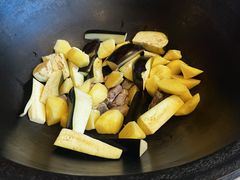 -江湖水乡铁锅炖魚(周庄嘉园店)