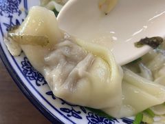 -吕氏馄饨包子大排档