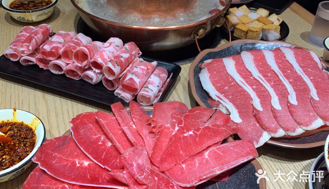 终于吃到了心心念念的宝鸡油泼辣子铜锅涮肉