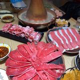 终于吃到了心心念念的宝鸡油泼辣子铜锅涮肉