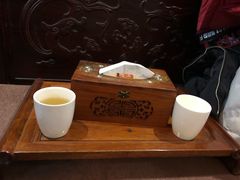 -莱蔻·圣灸堂·推拿艾灸(天山店)