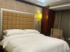 -沈阳皇朝万鑫酒店