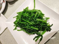 -香港新发烧腊茶餐厅(万象店)