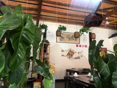 大堂-东家小院金汤酸菜鱼(南阳路店)