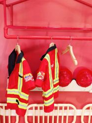 -奈尔宝·儿童乐园·亲子餐厅(华采天地店)