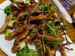 -超越海鲜屋(飞龙物业店)